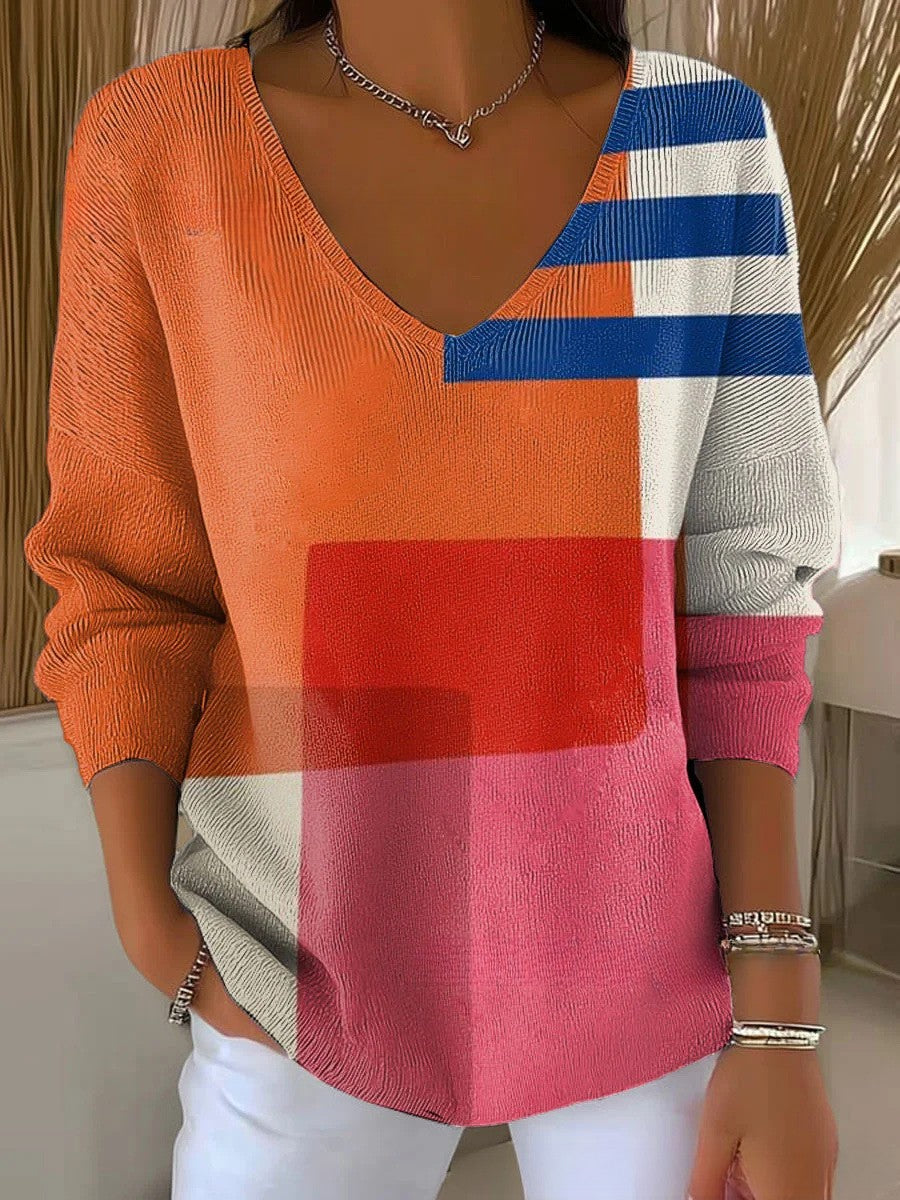 Rea – Knitted Pullover with V-Neck