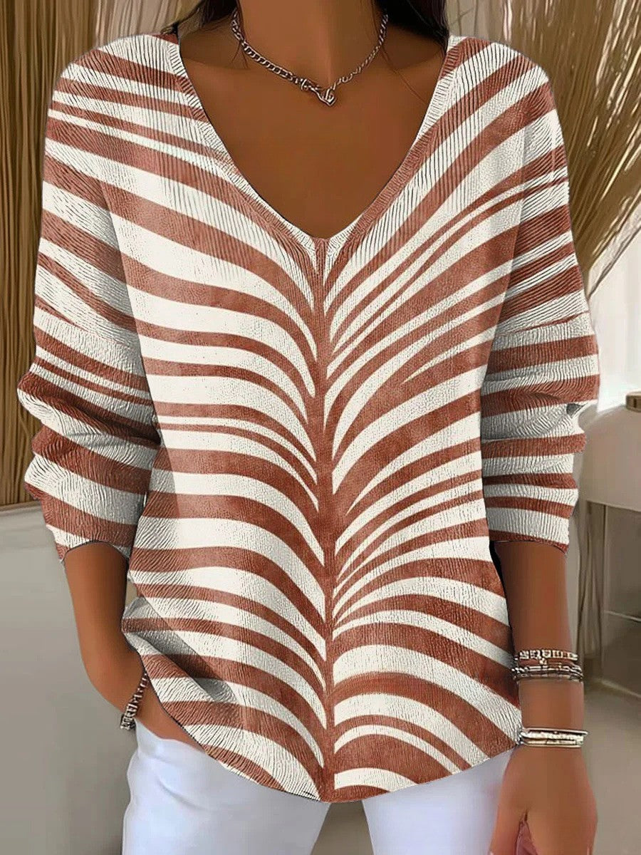 Alison – Knit Pullover with V-Neck