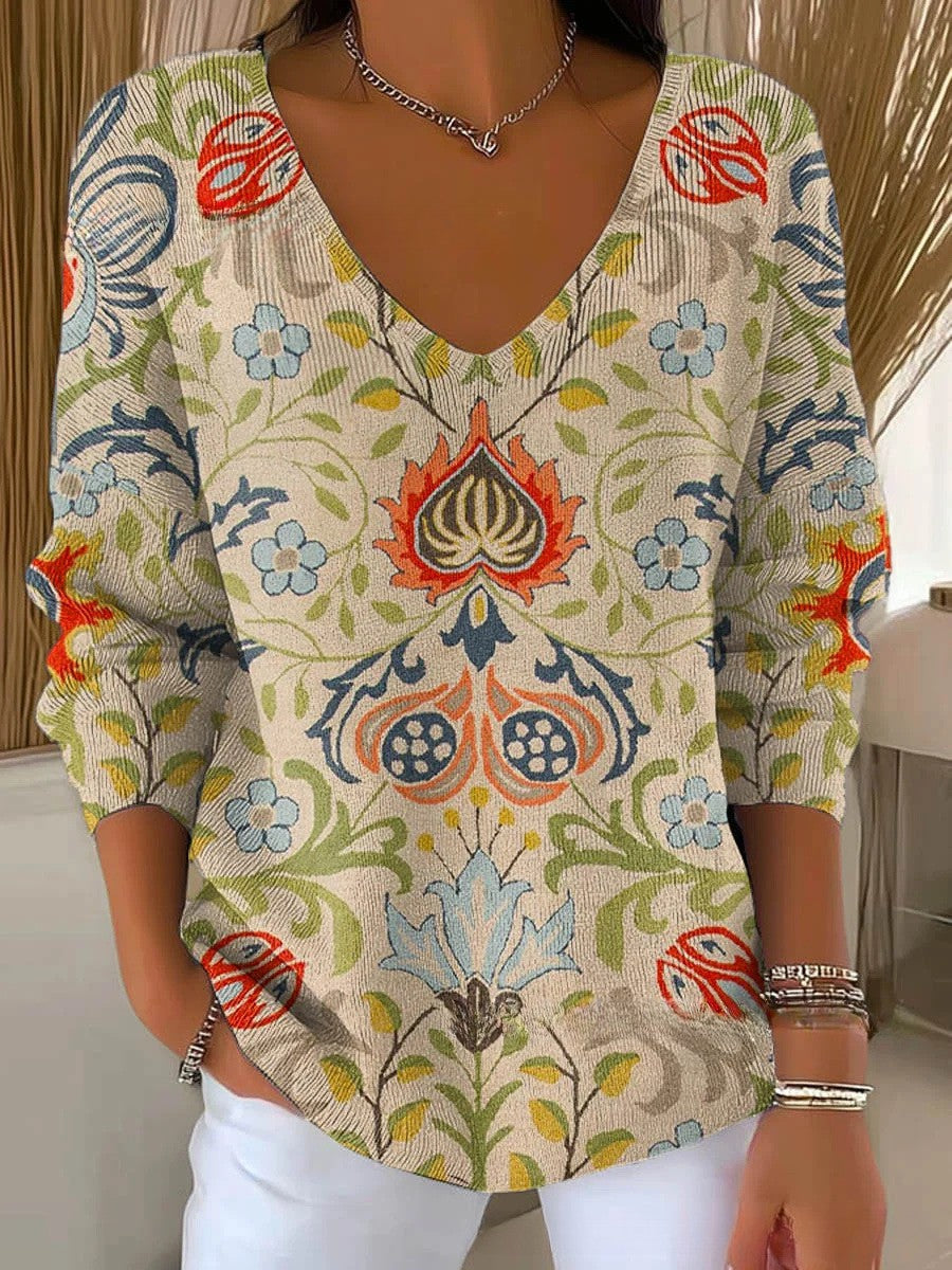 Eva – Pullover with V-Neck