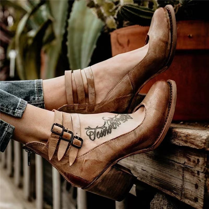 Izzy | Leather Pumps