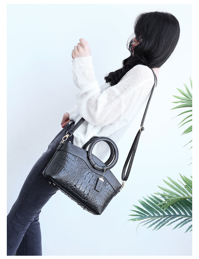 Violet | Chic Handbag Featuring Luxurious Crocodile Embossing
