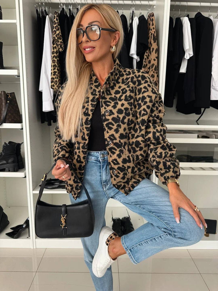 Nova | Trendy Jacket with Leopard Print