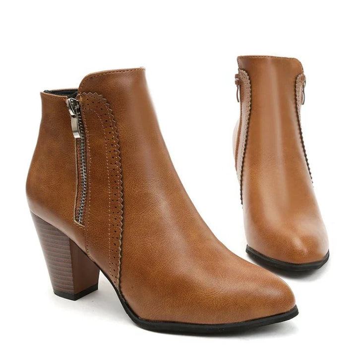 Chinny | Chunky Boots