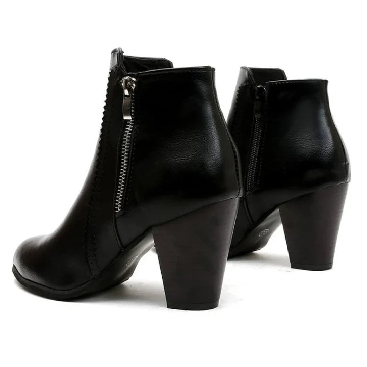 Chinny | Chunky Boots