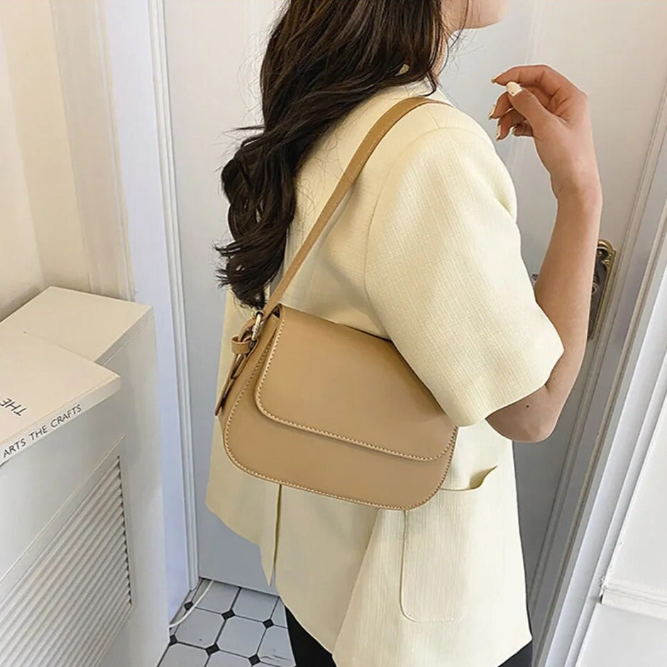 Layla | Chic Shoulder Bag in Subtle Nude Hue