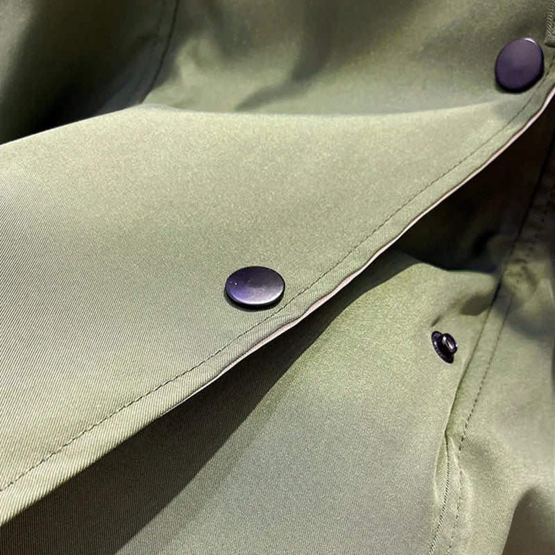 Alva – Stylish jacket with protection against bad weather and wind