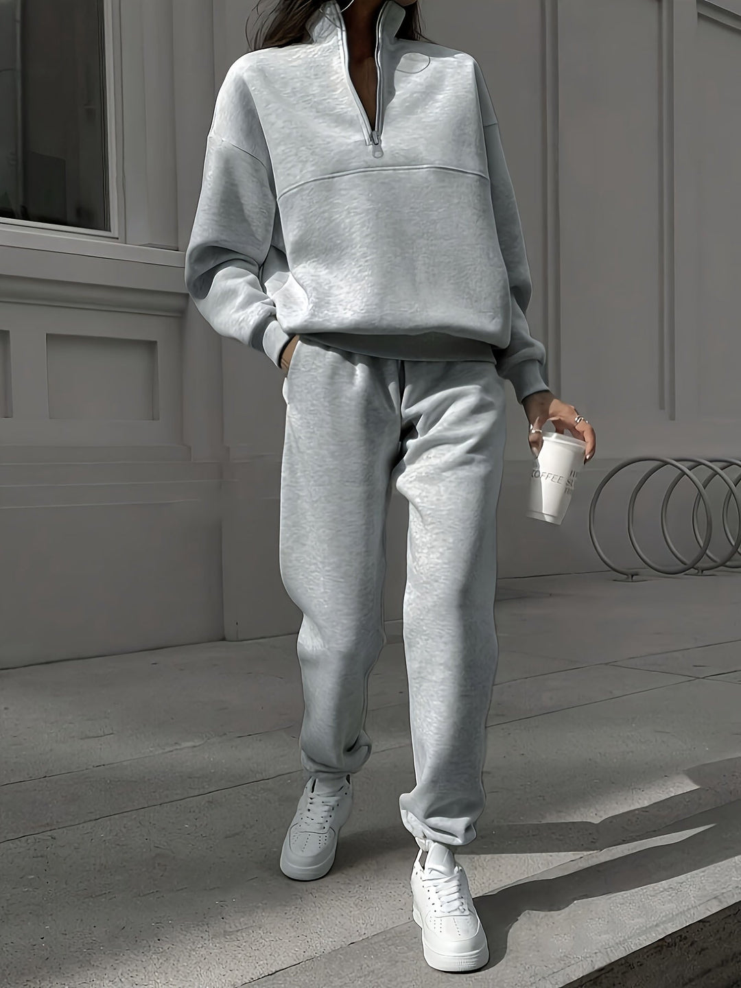 Louise - Comfy Hoodie & Sweatpants Set