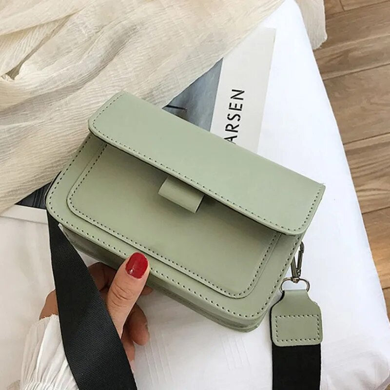 Sienna | Chic and Sleek Bag with Contemporary Sophistication