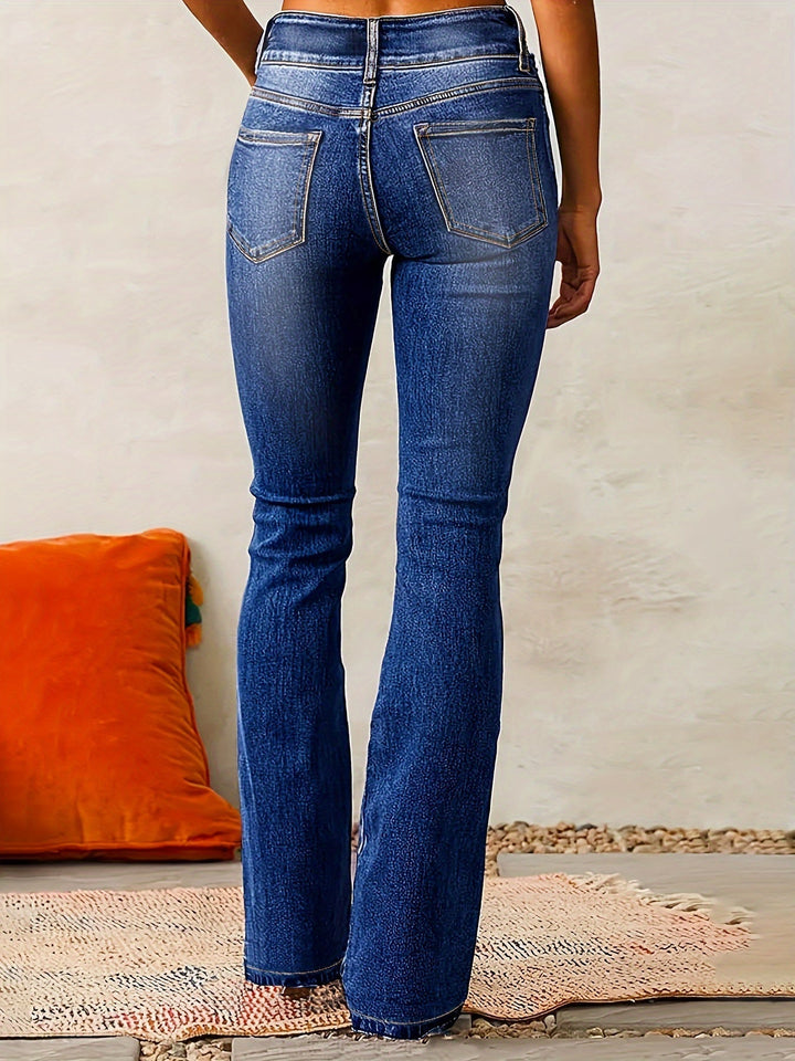Marylène – Trendy, High-Waisted Flared Jeans